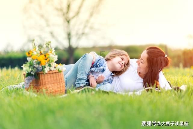 网球运动员营救